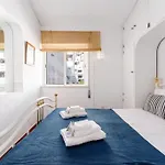Acolhedor Com Wifi A Passos Do Mar Apartamento Luz