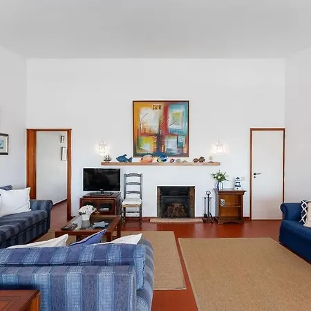 Apartamento Acolhedor Com Wifi A Passos Do Mar