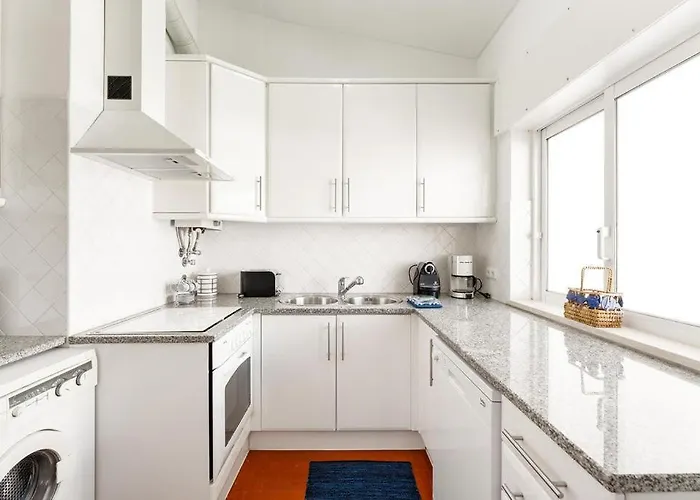 Acolhedor Com Wifi A Passos Do Mar Apartamento