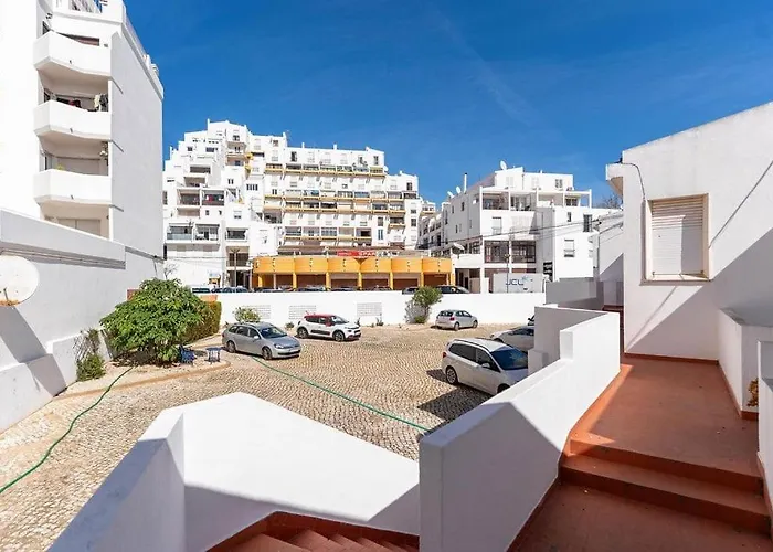 Apartamento Acolhedor Com Wifi A Passos Do Mar Luz